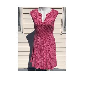 Pink & White Capped Sleeved Dress Size Medium New York & Co